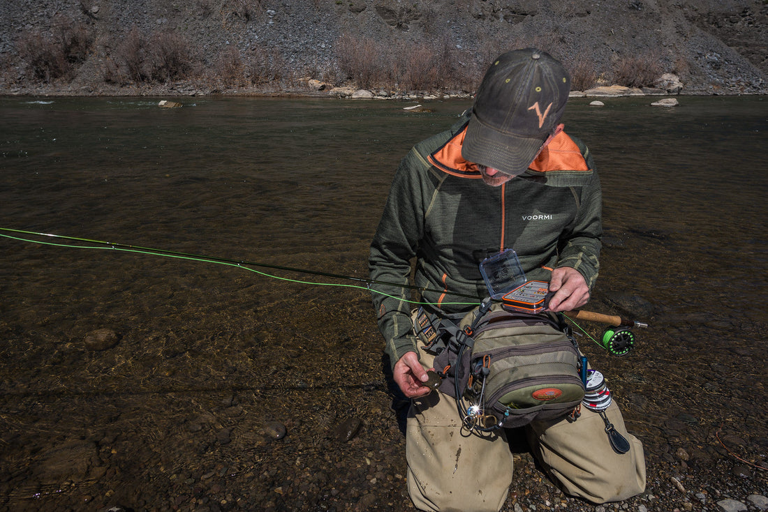 FLY FUSION MAGAZINE REACHES FOR VOORMI'S HIGH-E HOODIE