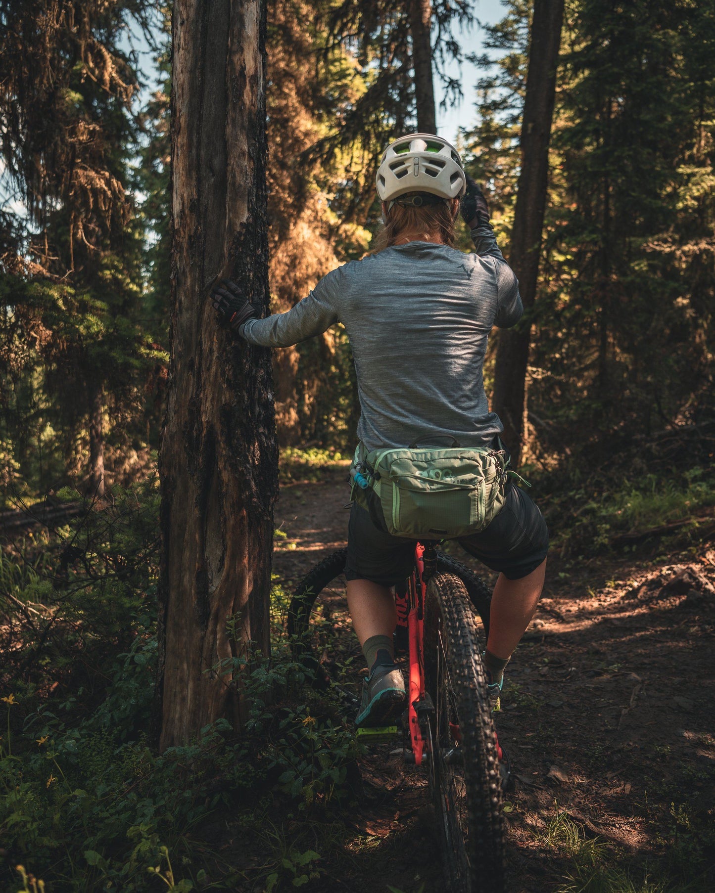 WOMEN'S LONG SLEEVE MERINO TECH TEE